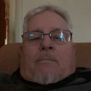 Meet your Posher, Larry